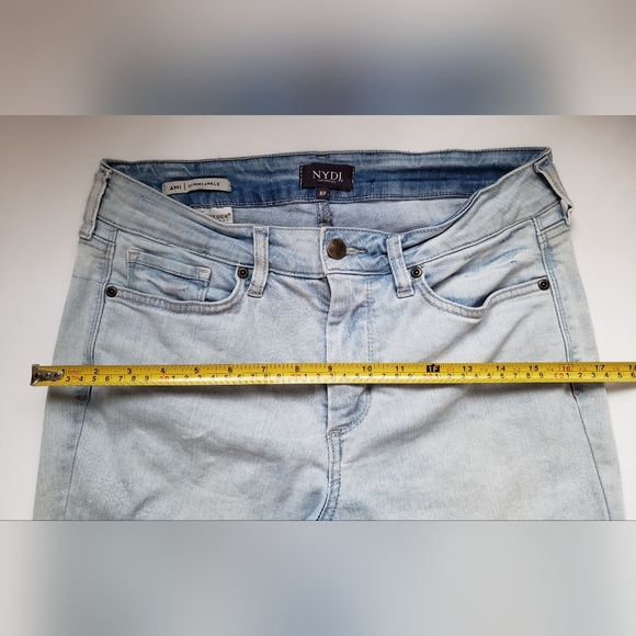 NYDJ AMI SKINNY ANKLE  Stars 🌟 Details Light Denim Blue Jeans Size 8P - Picture 5 of 11